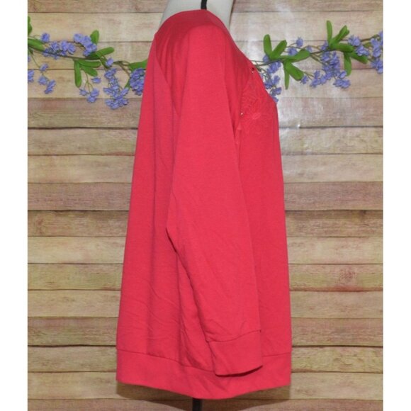 Torrid Women's Red Floral Open Weave Off Shoulder Sweatshirt Plus Size 2 2X - Picture 5 of 9